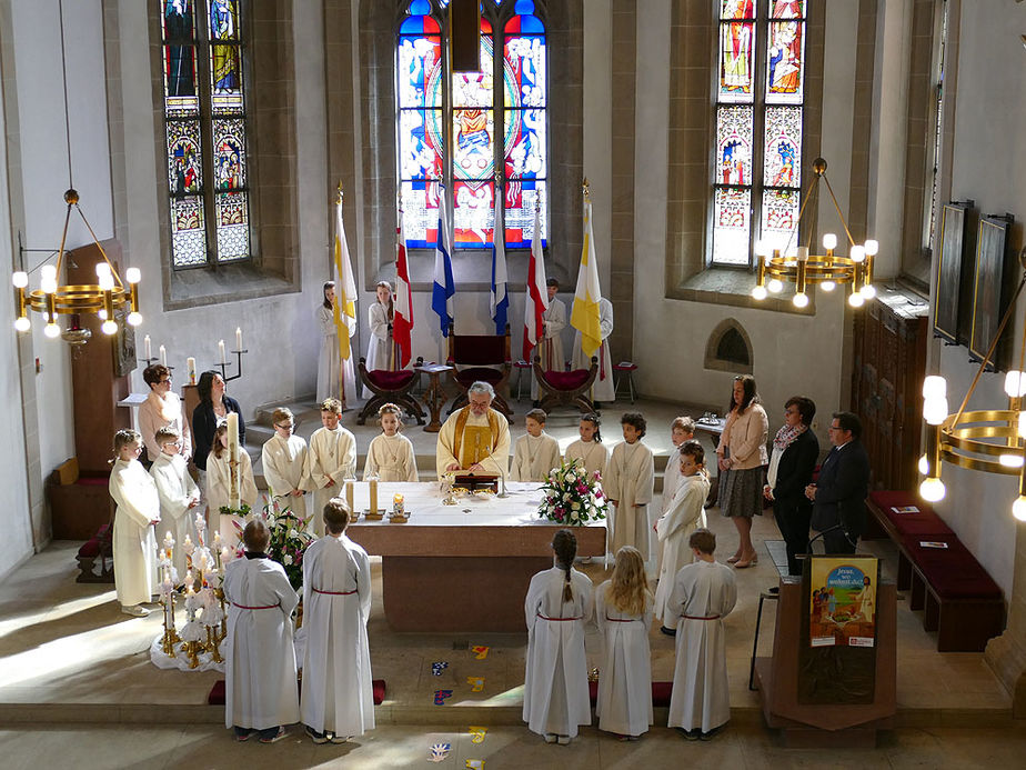 Feier der 1. Heiligen Kommunion in Sankt Crescentius (Foto: Karl-Franz Thiede)